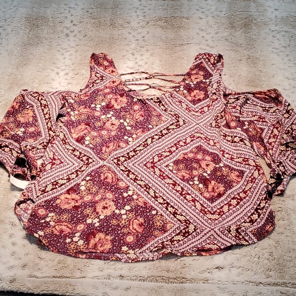 Living Doll Pink Floral Crochet Cold Shoulder Blouse Top Size 2X Bust 42 Inches - Picture 6 of 7